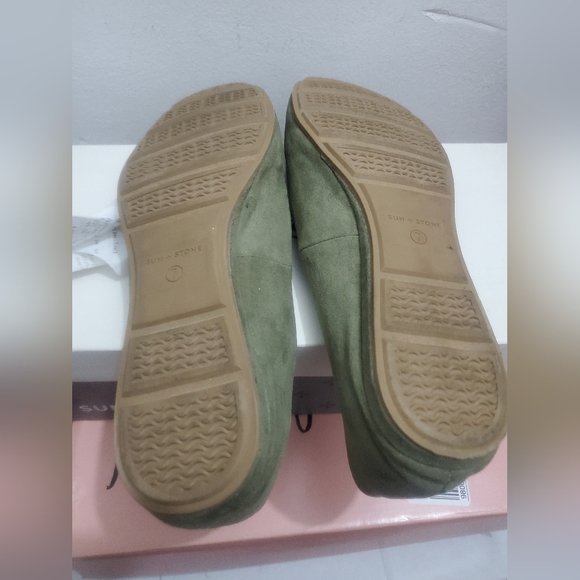 Sun + Stone Eliana Flats - Picture 4 of 4